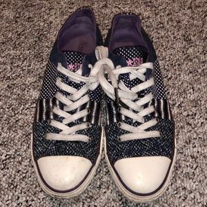 Unique Converse